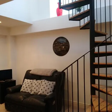 10 The Kiln Apartment Westport